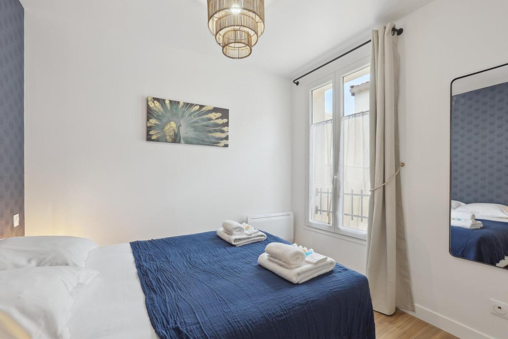 862 Suite Tulipe - Superb Apartment Монтрёй Экстерьер фото